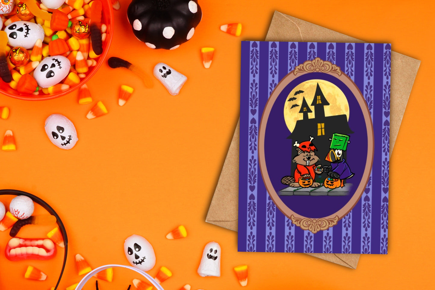 DIGITAL DOWNLOAD Beaver Puffin Halloween Costumes 5x7 Purple Greeting Card Printable